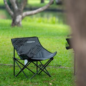 2 x MID SIZE LOW BACK CAMP CHAIR + Camping Low Table