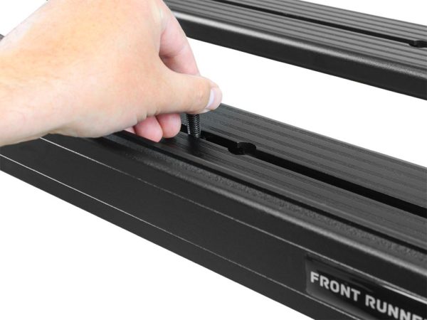 LC200 / LX570 (2166mm) SLIMLINE II ROOF RACK KIT – KRTL028T